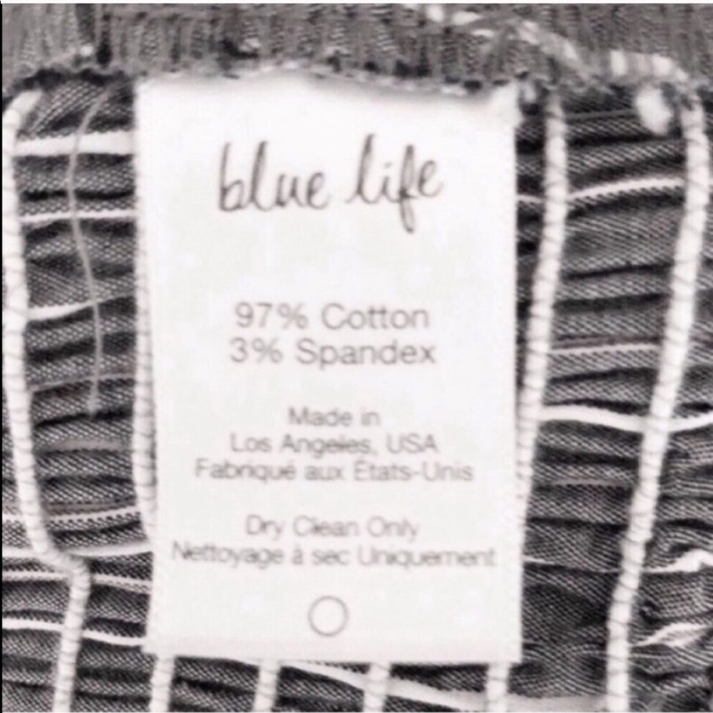 BLUE LIFE Call Me Ruffle striped smocked crop top - Picture 8 of 11